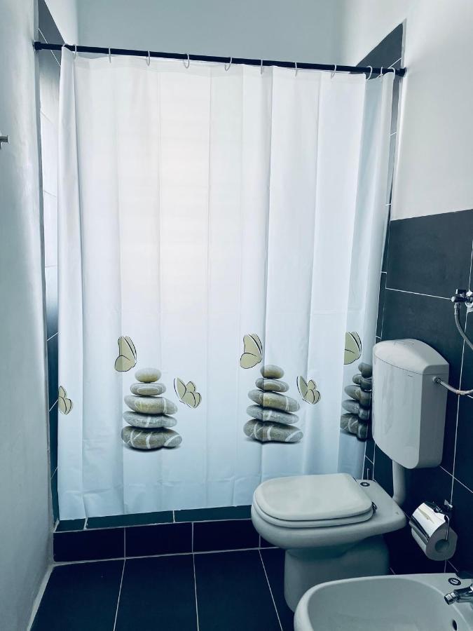 Camera In Centro Storico Olbia Zewnętrze zdjęcie