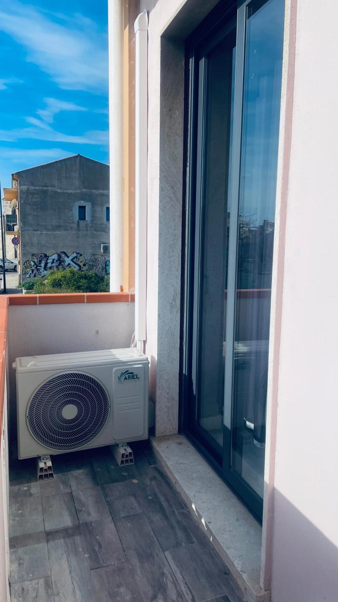 Camera In Centro Storico Olbia Zewnętrze zdjęcie