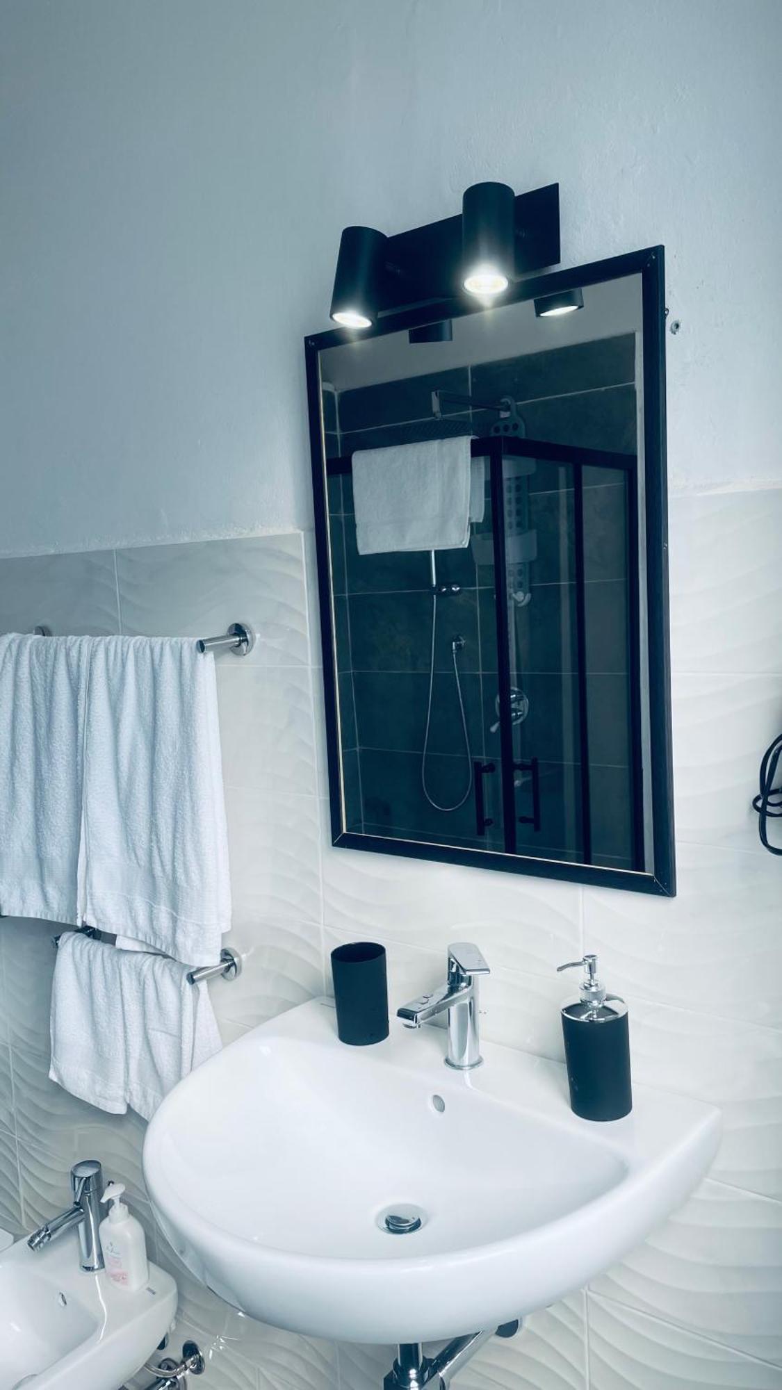 Camera In Centro Storico Olbia Zewnętrze zdjęcie